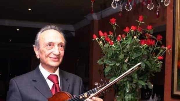 اثر إصابته بكورونا.. وفاة الموسيقي المغربي مارسيل بوطبول