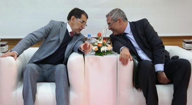 حتى تسالي هاد الأزمة.. وزير العدل يطلب من العثماني تأجيل مشروع قانون “تكميم الأفواه”