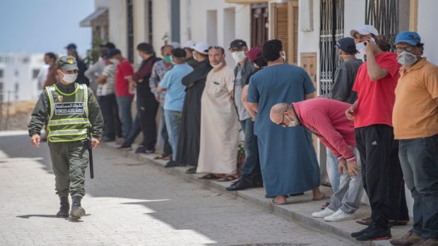 وزارة الصحة للمغاربة: باركا من التهاون والتزموا بالإجراءات الوقائية 