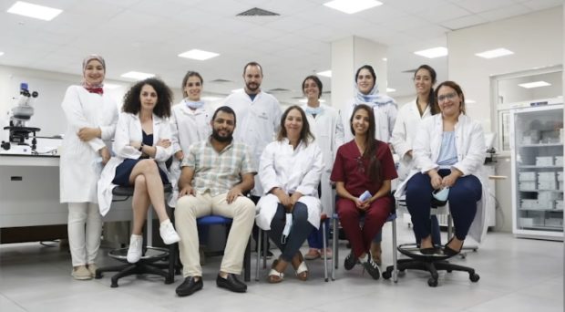 إنجاز مشرف.. فريق بحث مغربي ينجح في إيجاد إمكانية لتخفيف خطورة أعراض كورونا    
