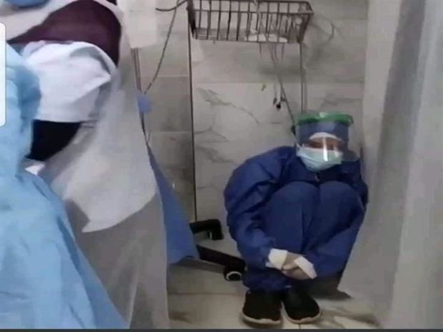 “كل من في الرعاية مات”.. مصر تحقق في وفاة مصابين بكورونا بسبب نقص الأوكسيجين