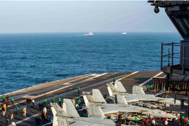 “مصافحة البرق 2021”.. مناورات عسكرية بحرية مغربية أمريكية لتعزيز الشراكة الأمنية (صور)