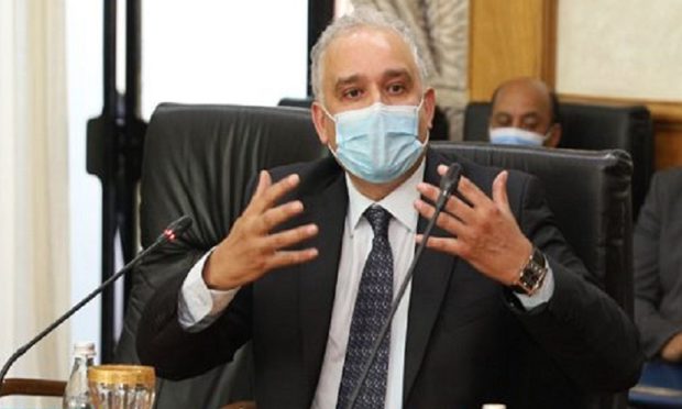 طبيب مغربي: الإجراءات الوقائية تبقى الحل الوحيد حاليا للحماية والتقليل من مخاطر حدوث طفرات جديدة