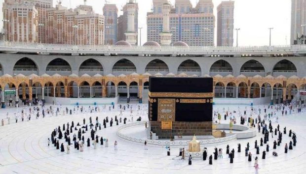 قرار جديد.. السعودية تحدد الفئات التي سيسمح لها بأداء العمرة في رمضان