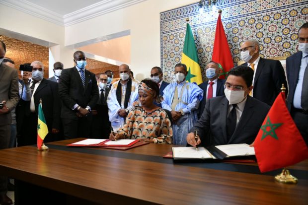 الداخلة.. توقيع اتفاقتي تعاون ومذكرة تفاهم بين المغرب السنغال (صور)