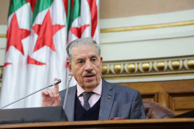 الكابرانات مقروصين.. الجزائر ترى أنها “مستهدفة” بزيارة وزير الدفاع الإسرائيلي إلى المغرب (صور)