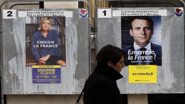 في الجولة الأولى من الانتخابات الرئاسية.. الفرنسيون يتوجهون إلى صناديق الاقتراع (فيديو)