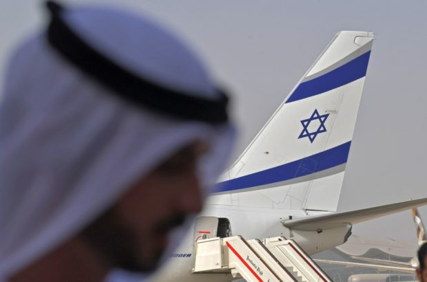 لأول مرة.. طائرة تجارية متجهة إلى إسرائيل تعبر المجال الجوي السعودي
