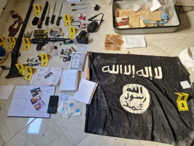 حاول قتل الضحية بـ “قاذِفة مَسامِير”.. أمن طنجة يُوقف مواليا لتنظيم داعش (صور)