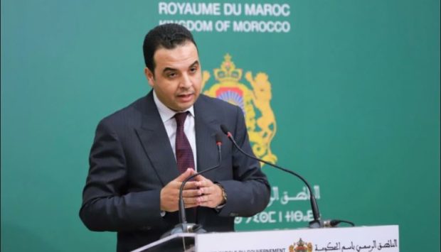 بايتاس يرد على السفارة الفرنسية: واش هاد الشي كديروه في دول أخرى من غير المغرب؟