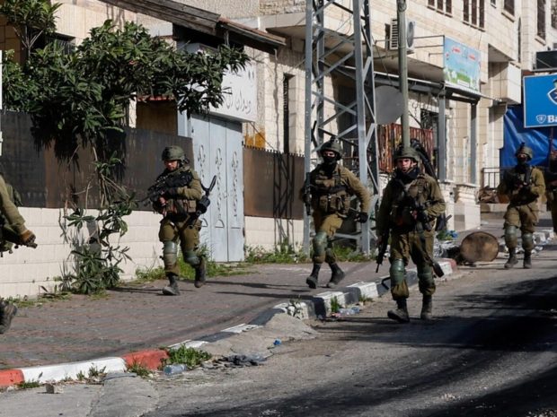 الوضع خطير.. مقتل 8 فلسطينيين في عملية للجيش الإسرائيلي