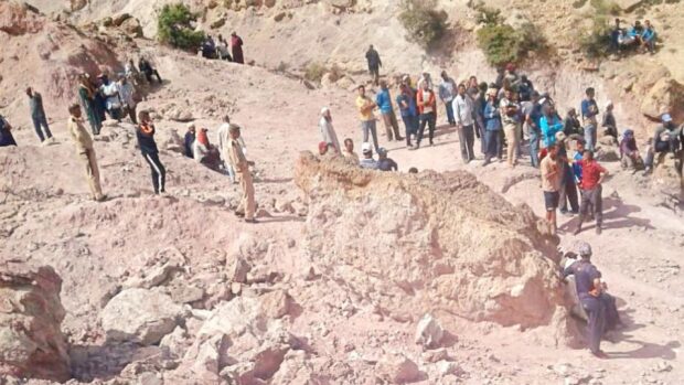 حادث مأساوي في أزيلال.. انهيار صخري يتسبب في وفاة أب وابنه