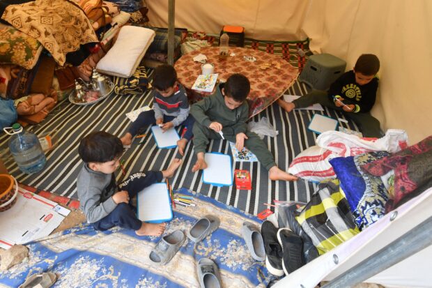 تجار المآسي.. شكايات ضد المتحرشين بأطفال ضحايا زلزال الحـوز تصل إلى النيابة العامّة