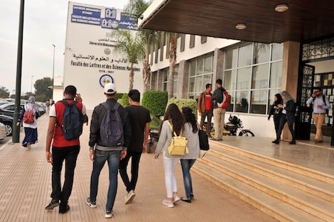 لأزيد من 145 ألف طالب.. مكتب الأعمال الجامعية سيصرف المنح بشكل مبكر!