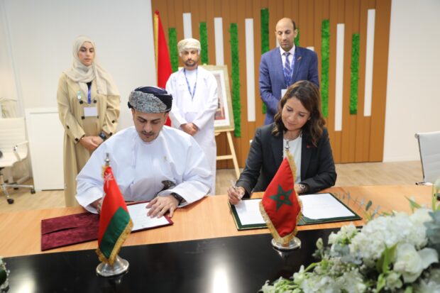 كوب 28.. المغرب وسلطنة عمان يوقعان اتفاقية للتعاون في مجال البيئة والتنمية المستدامة