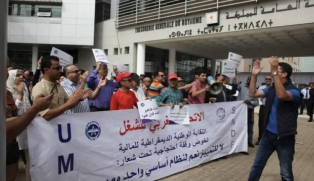 استنكروا استغلاله لاحتجاجاتهم.. “موظفو المالية” يطالبون الإعلام الجزائري بالالتفات إلى “مشاكله الداخلية”