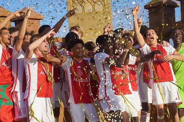 في نسخته السادسة. أجاكس الهولندي يتوج بلقب الدوري الدولي لأكاديمية محمد السادس