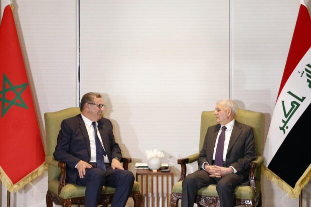 القمة العربية/ المنامة.. أخنوش يتباحث مع الرئيس العراقي